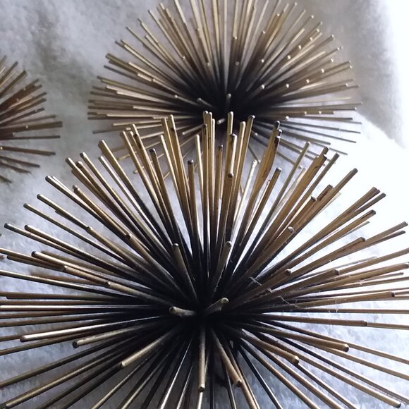 6 Metallic Spiked Semispheres - Picture 2 of 6